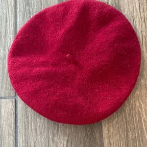 Janie and Jack Fireside Red Wool Beret, size 12-24 months. Warm and cozy